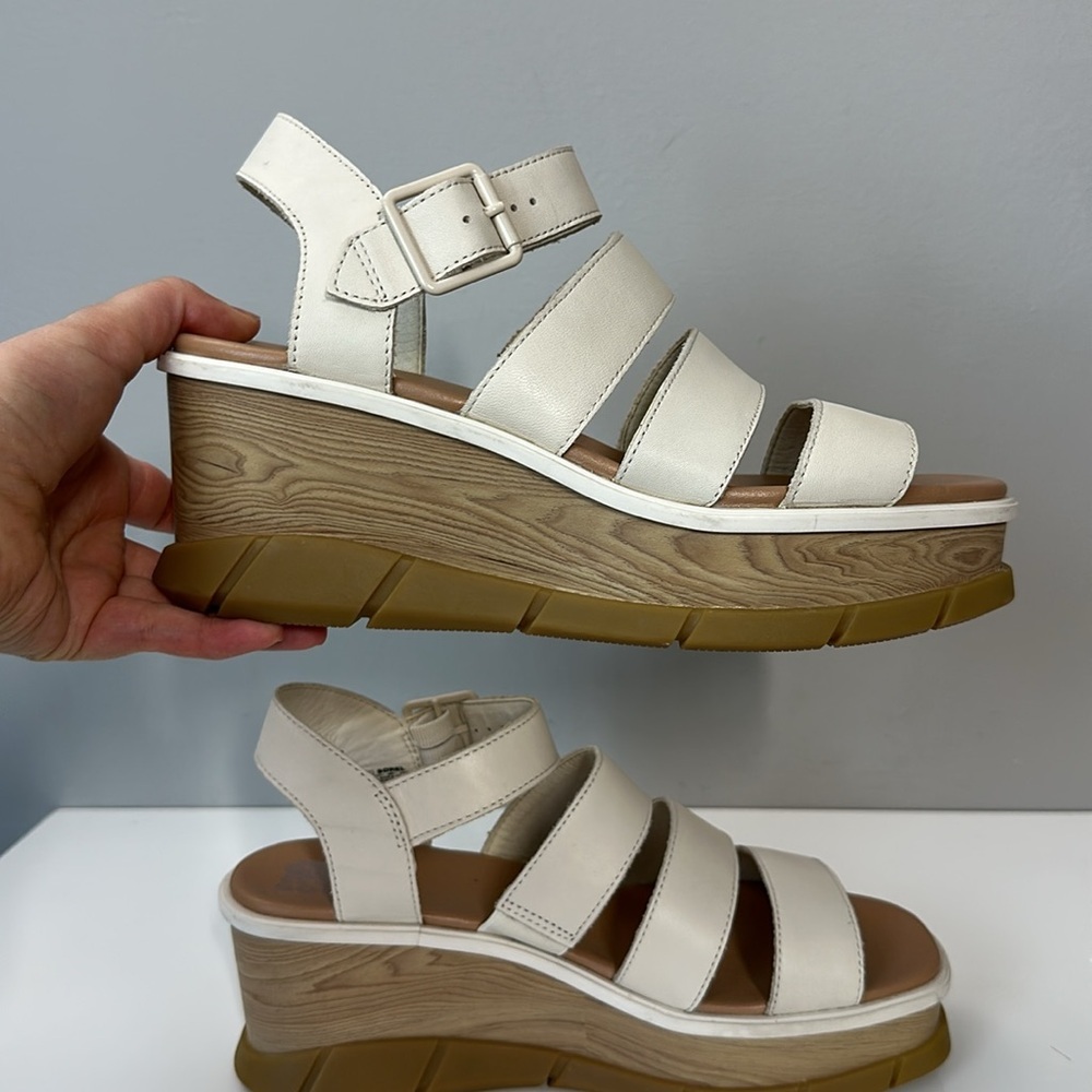 Sorel Joanie lll Ankle Strap Wedge Sandals Size 9.5 - Picture 13 of 14